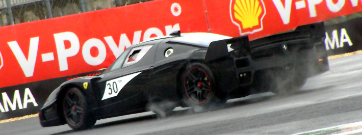 Ferrari FXX - donuts